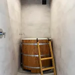 Apartmán Bujas - *